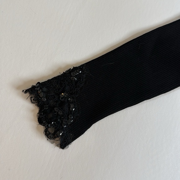 Cache Black Beaded Top Size Med - Picture 3 of 7